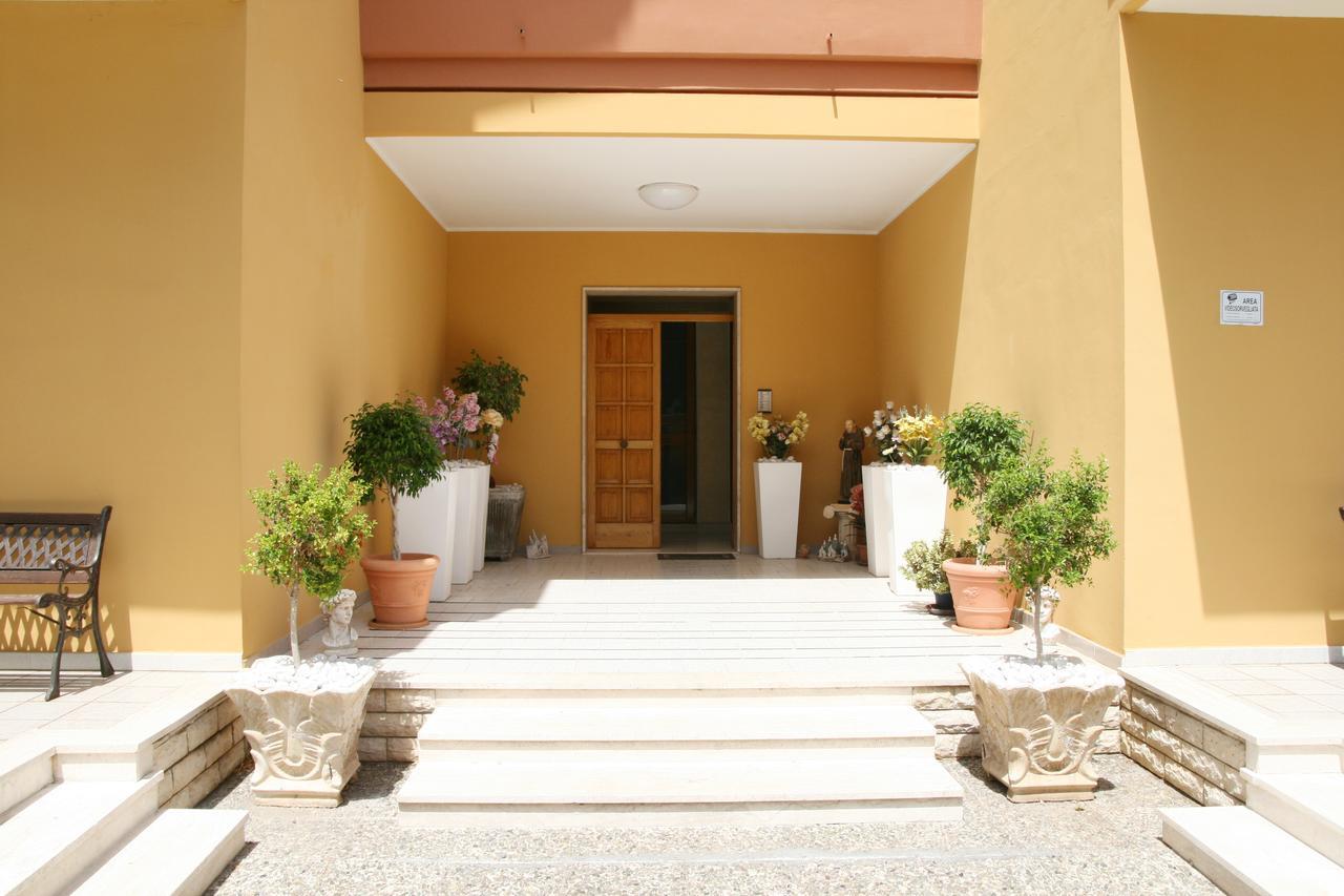 Beautiful Lecce Bed & Breakfast Exterior photo